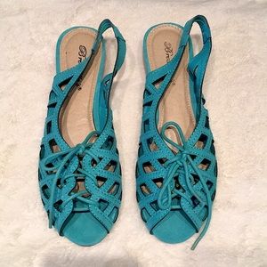 ModCloth peep toe sandals